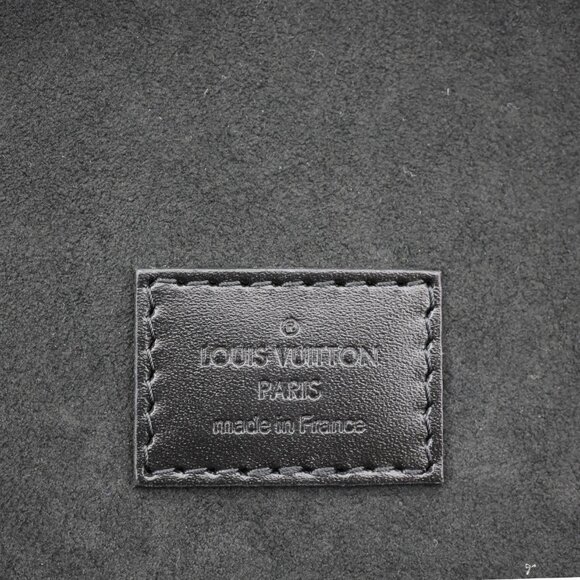 Louis Vuitton  Cannes Magnetique Monogram Vernis Shoulder Bag Black - Picture 12 of 12